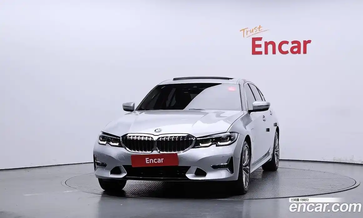 BMW 3-Series 2020 2.0 Автомат в Москве № 188985, фото 6