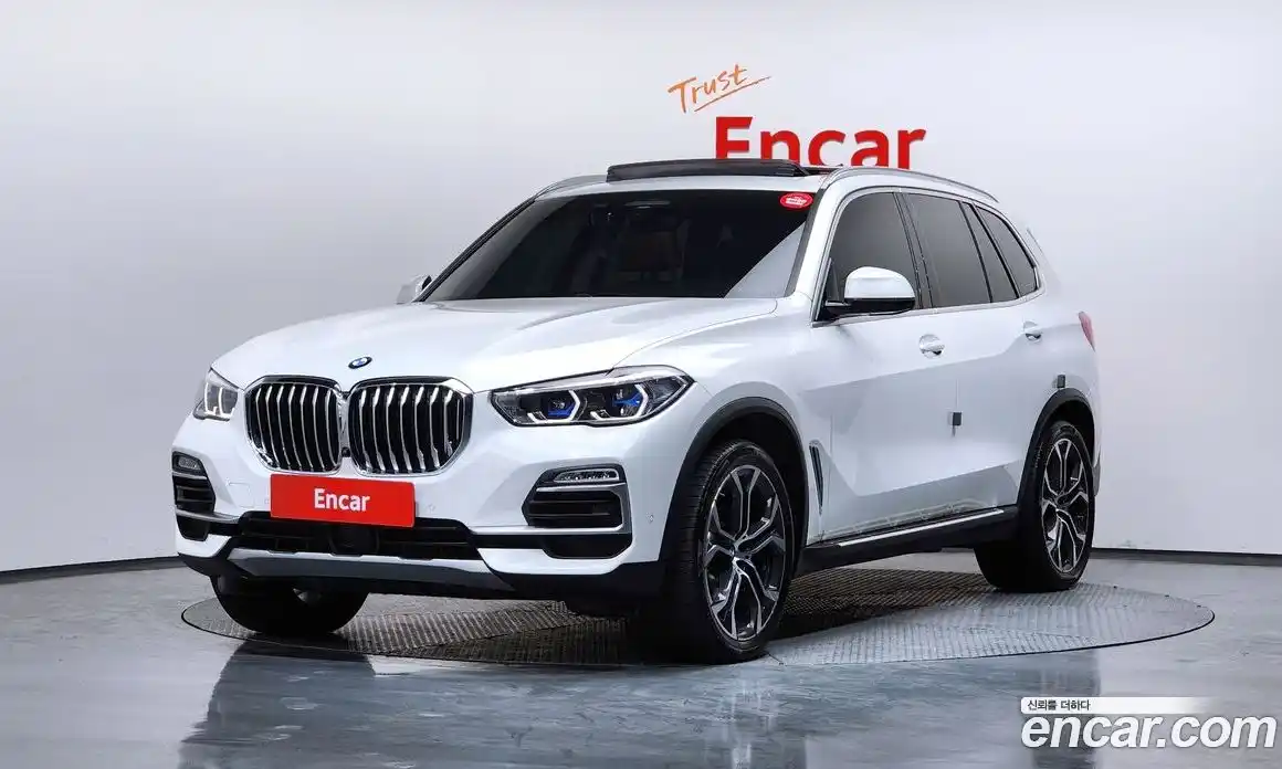 BMW X5 2021 3.0 Автомат в Москве № 189590, фото 1