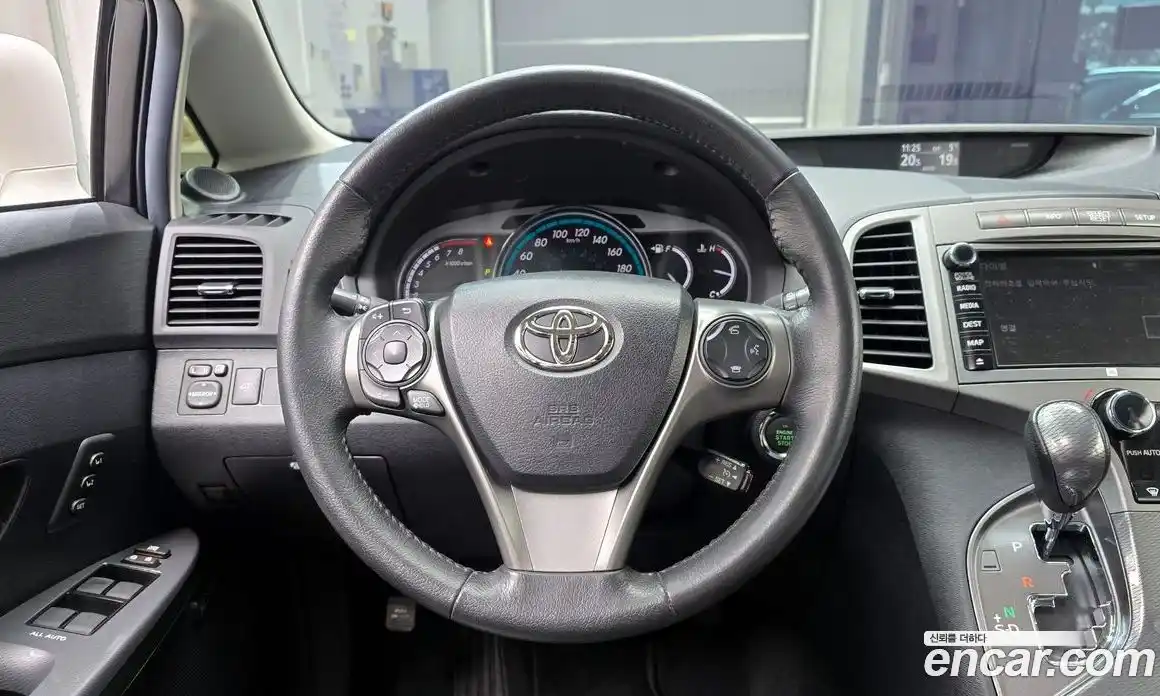Toyota Venza 2013 3.5 Автомат в Москве № 189680, фото 8