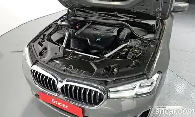 BMW 5-Series 2021 2.0 Автомат в Москве № 191283, миниатюра 2