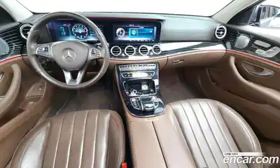 Mercedes-Benz E-Class 2017 3.0 Автомат в Москве № 195113, миниатюра 3
