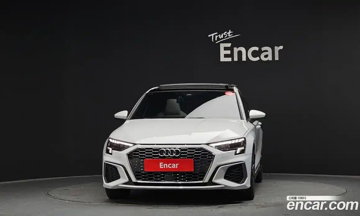 Audi A3 2023 2.0 Автомат в Москве № 196037, фото 11