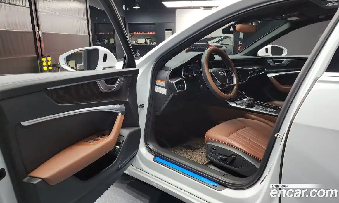 Audi A6 2023 2.0 Автомат в Москве № 196109, фото 8