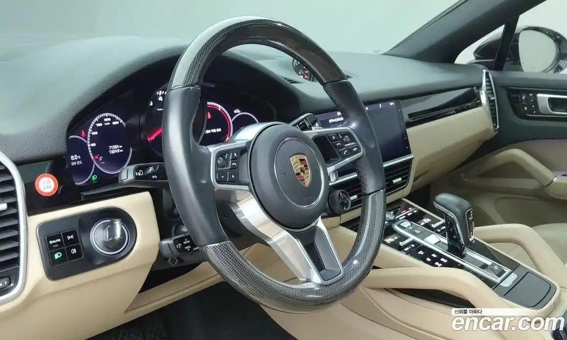 Porsche Cayenne 2020 3.0 Автомат в Москве № 196542, фото 6