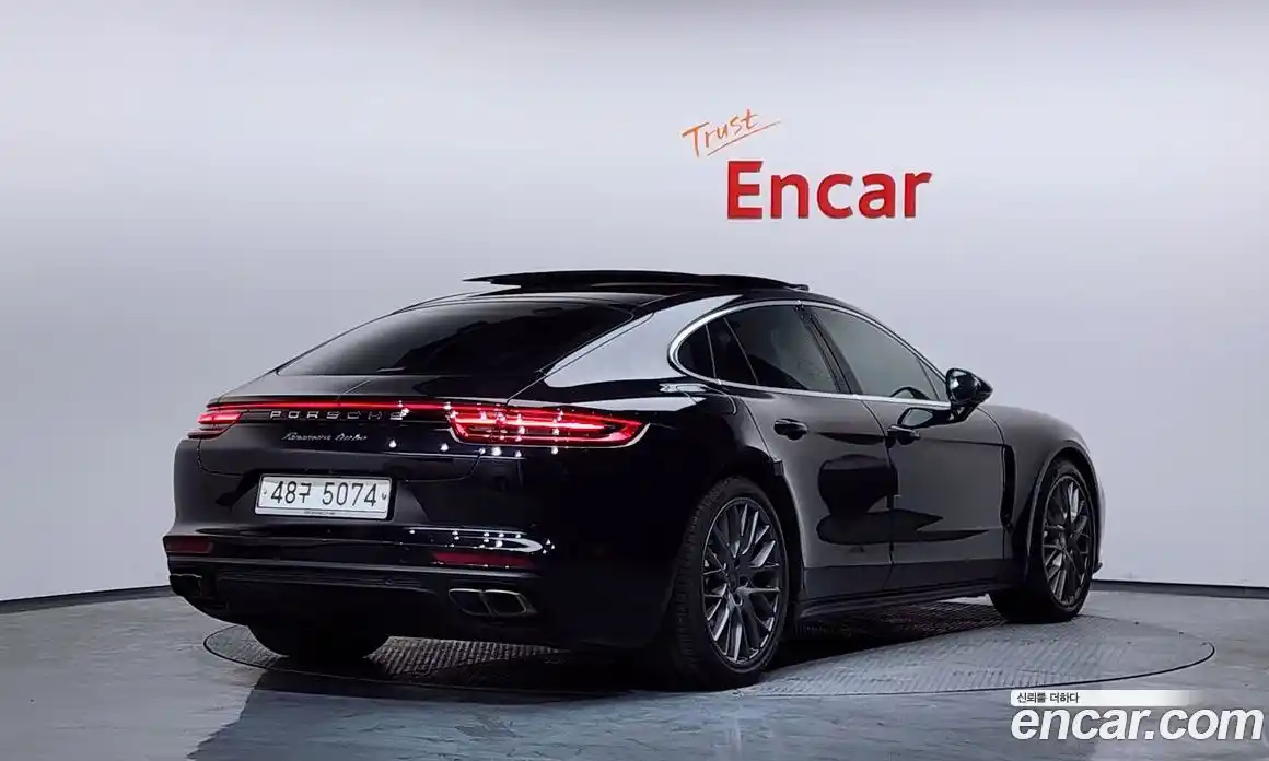 Porsche Panamera 2018 4.0 Автомат в Москве № 197595, фото 2