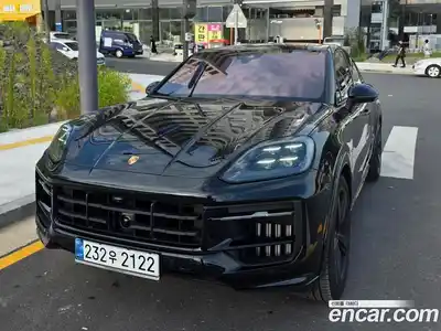 Porsche Cayenne, 2025