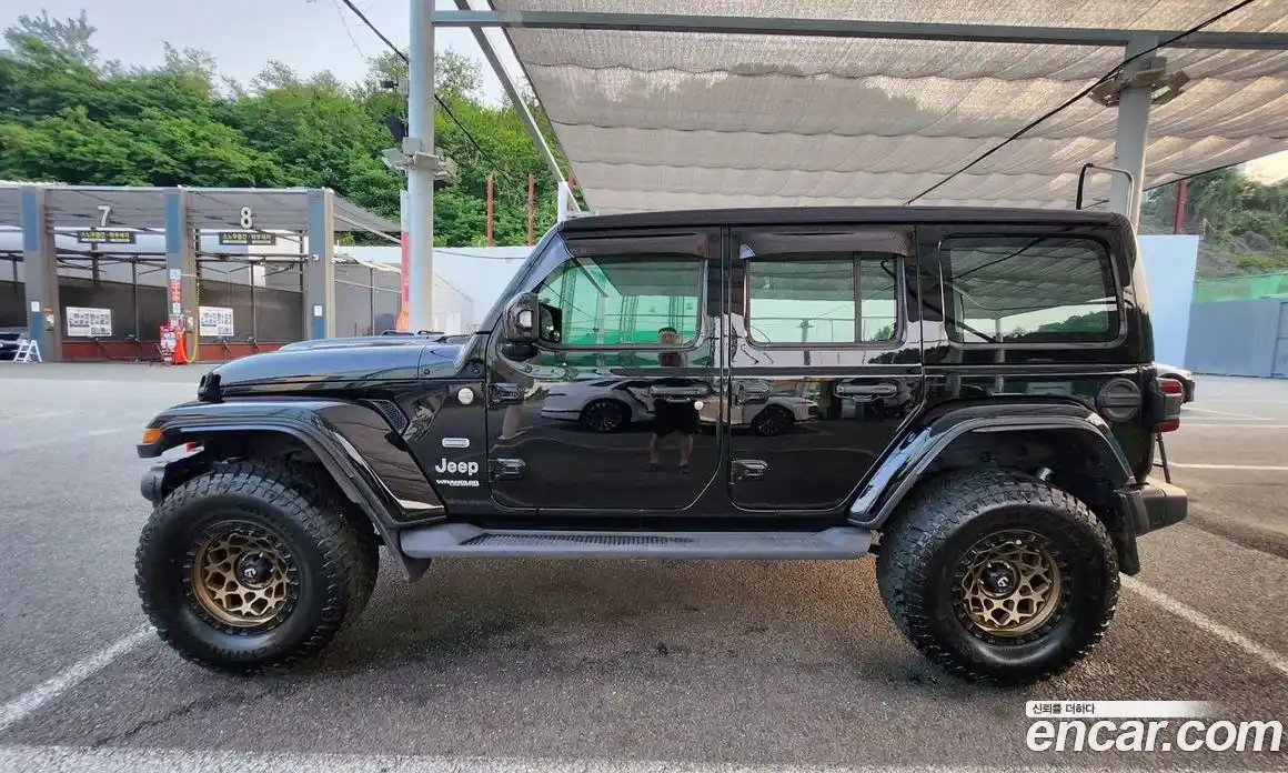Jeep Wrangler 2022 2.0 Автомат в Москве № 199508, фото 11