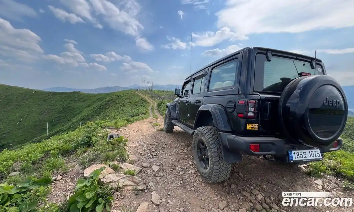 Jeep Wrangler 2022 2.0 Автомат в Москве № 199508, фото 16