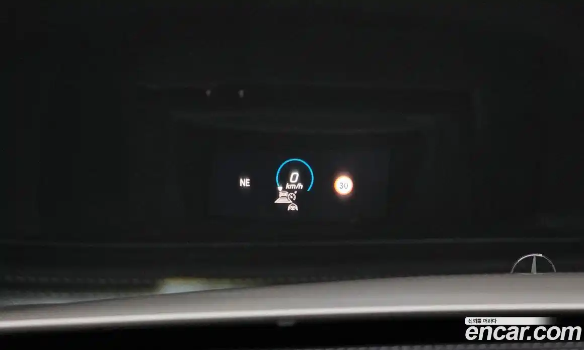 Mercedes-Benz E-Class 2022 2.0 Автомат в Москве № 202925, фото 5