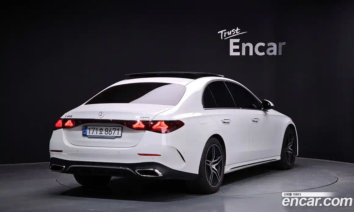 Mercedes-Benz E-Class 2024 2.0 Автомат в Москве № 206508, фото 17