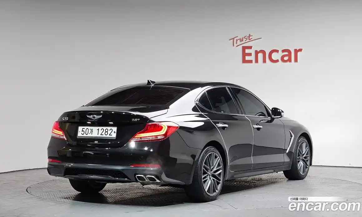 Genesis G70 2018 2.0 Автомат в Москве № 207238, фото 18