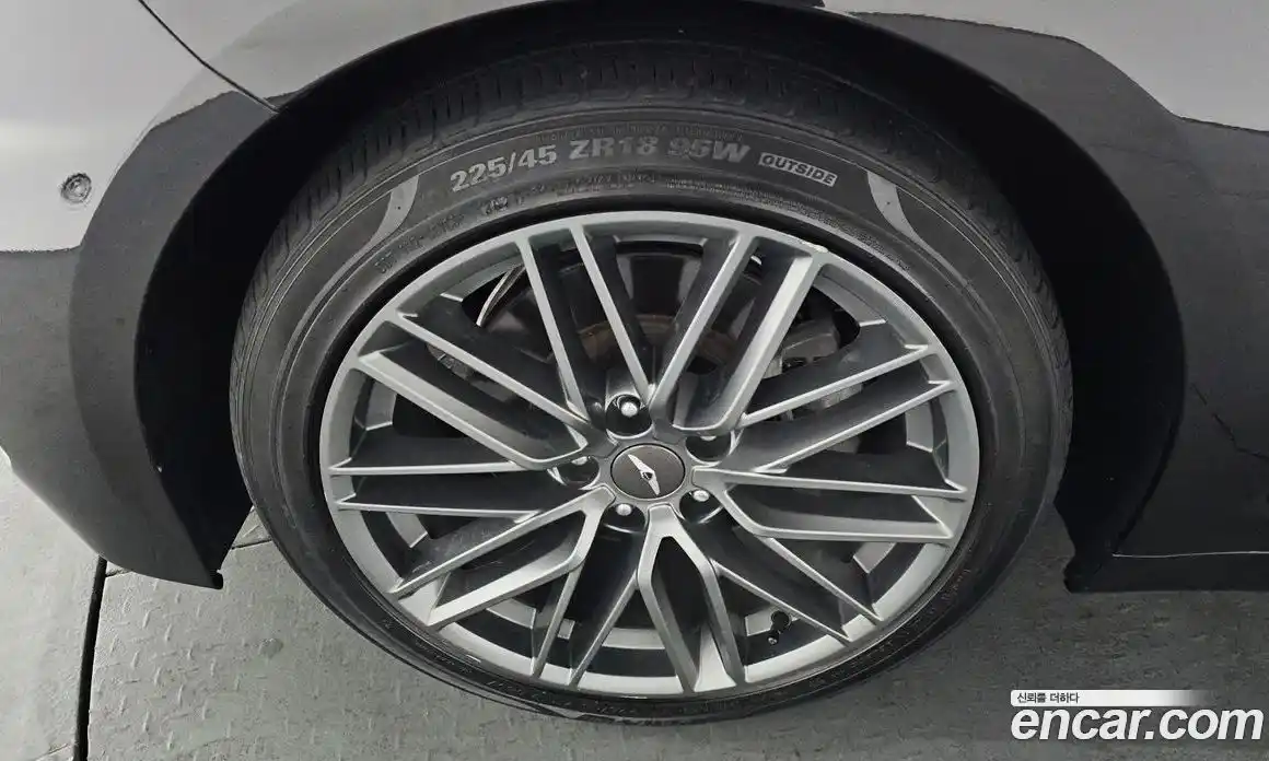 Genesis G70 2018 2.0 Автомат в Москве № 207238, фото 19