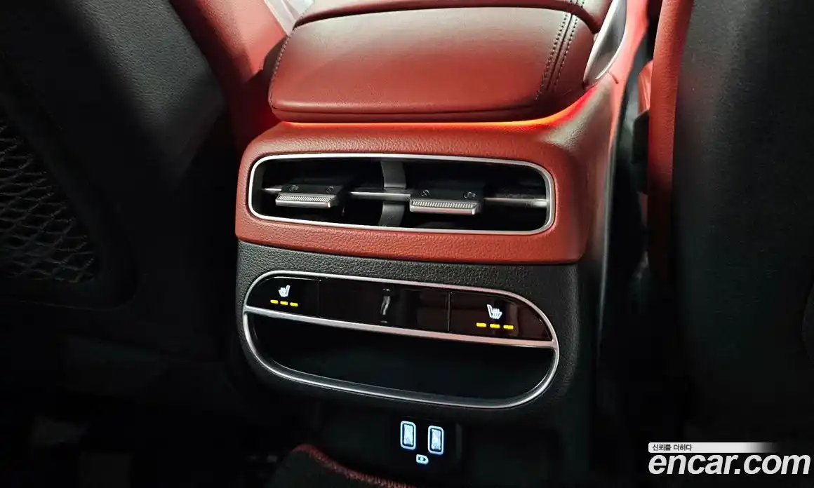 Genesis GV70 2021 3.5 Автомат в Москве № 20858, фото 12