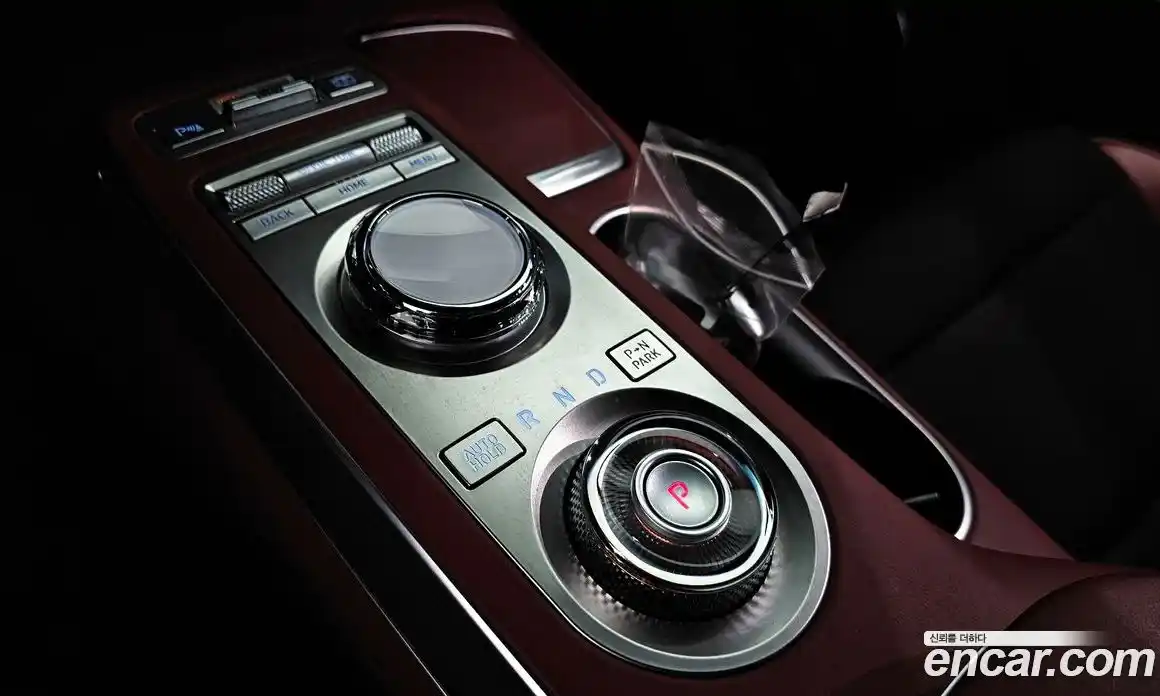 Genesis GV70 2021 3.5 Автомат в Москве № 20858, фото 13