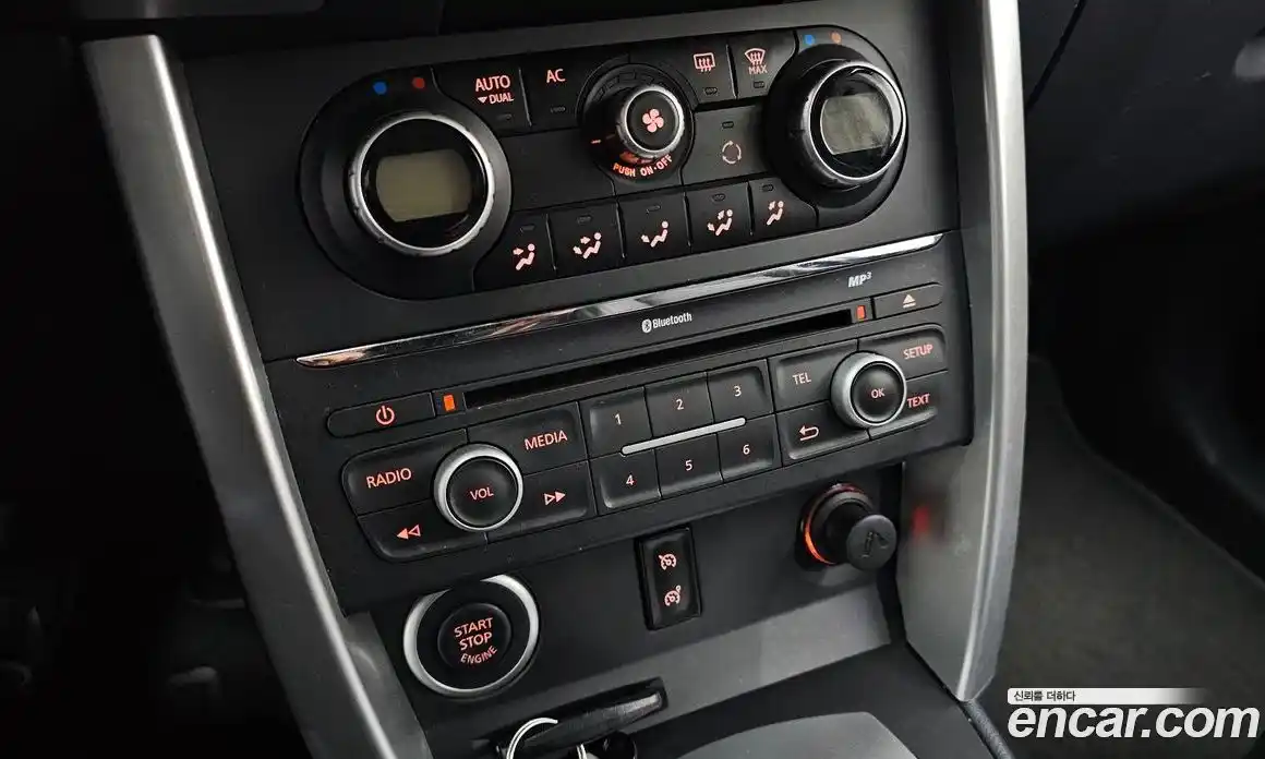 Renault QM5 2014 2.0 Автомат в Москве № 208702, фото 19