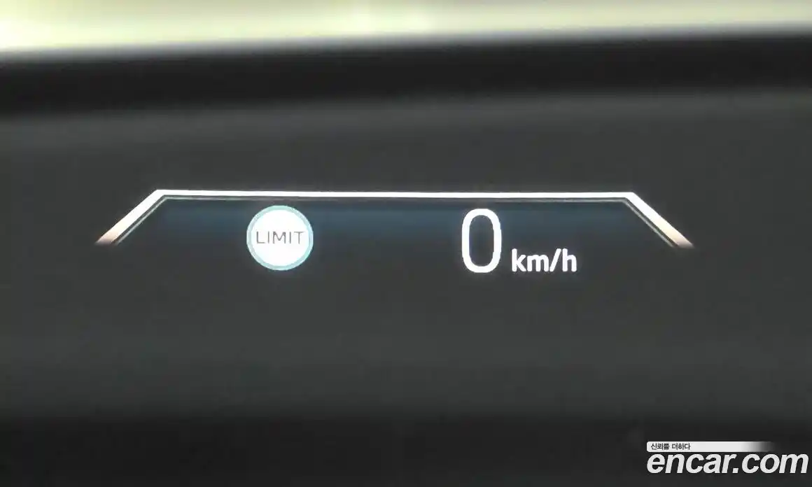 BMW 2-Series 2025 2.0 Автомат в Москве № 210130, фото 11