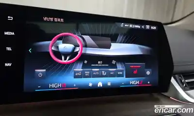 BMW 2-Series 2025 2.0 Автомат в Москве № 210130, миниатюра 4