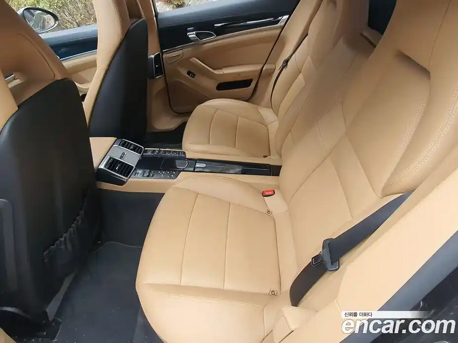 Porsche Panamera 2016 3.0 Автомат в Москве № 210305, фото 11
