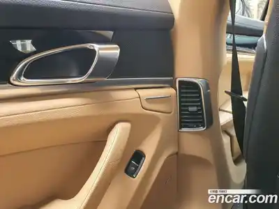 Porsche Panamera 2016 3.0 Автомат в Москве № 210305, миниатюра 12