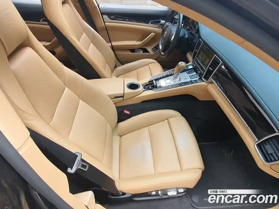Porsche Panamera 2016 3.0 Автомат в Москве № 210305, фото 13