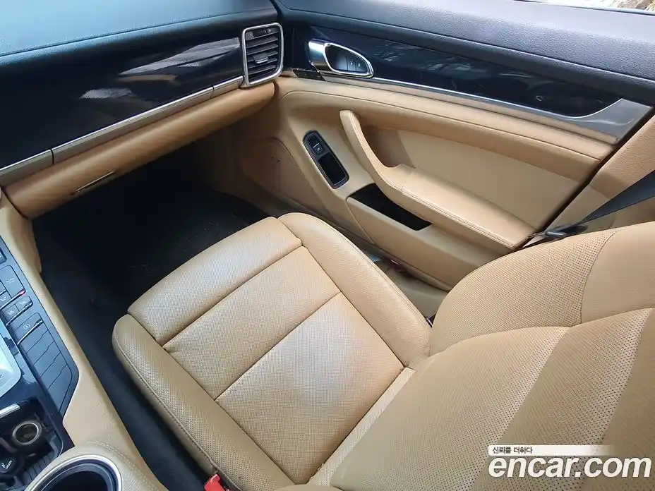 Porsche Panamera 2016 3.0 Автомат в Москве № 210305, фото 18