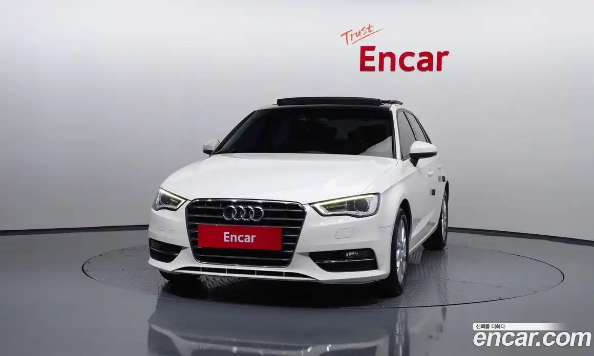 Audi A3 2015 1.6 Автомат в Москве № 212348, фото 3