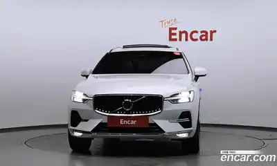 Volvo XC60 2024 2.0 Автомат в Москве № 212828, миниатюра 3