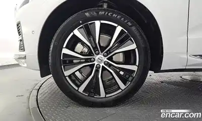 Volvo XC60 2024 2.0 Автомат в Москве № 212828, миниатюра 5