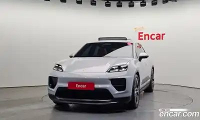Porsche Macan 2025 0.2 Автомат в Москве № 212923, миниатюра 3