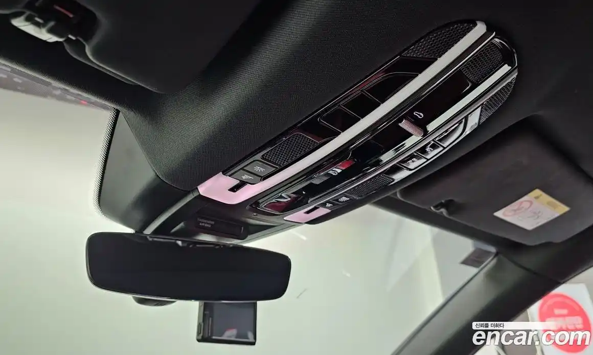 Porsche Cayenne 2023 3.0 Автомат в Москве № 213160, фото 19