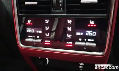 Porsche Cayenne 2023 3.0 Автомат в Москве № 213160, миниатюра 6