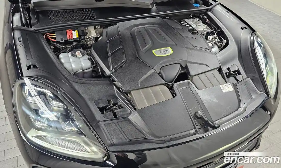 Porsche Cayenne 2021 3.0 Автомат в Москве № 213201, фото 11