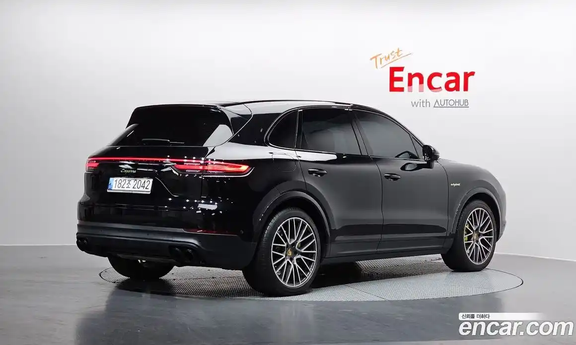 Porsche Cayenne 2021 3.0 Автомат в Москве № 213201, фото 14