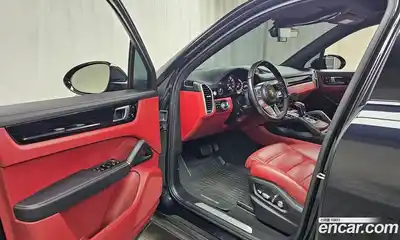 Porsche Cayenne 2021 3.0 Автомат в Москве № 213201, миниатюра 2