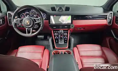 Porsche Cayenne 2021 3.0 Автомат в Москве № 213201, миниатюра 3