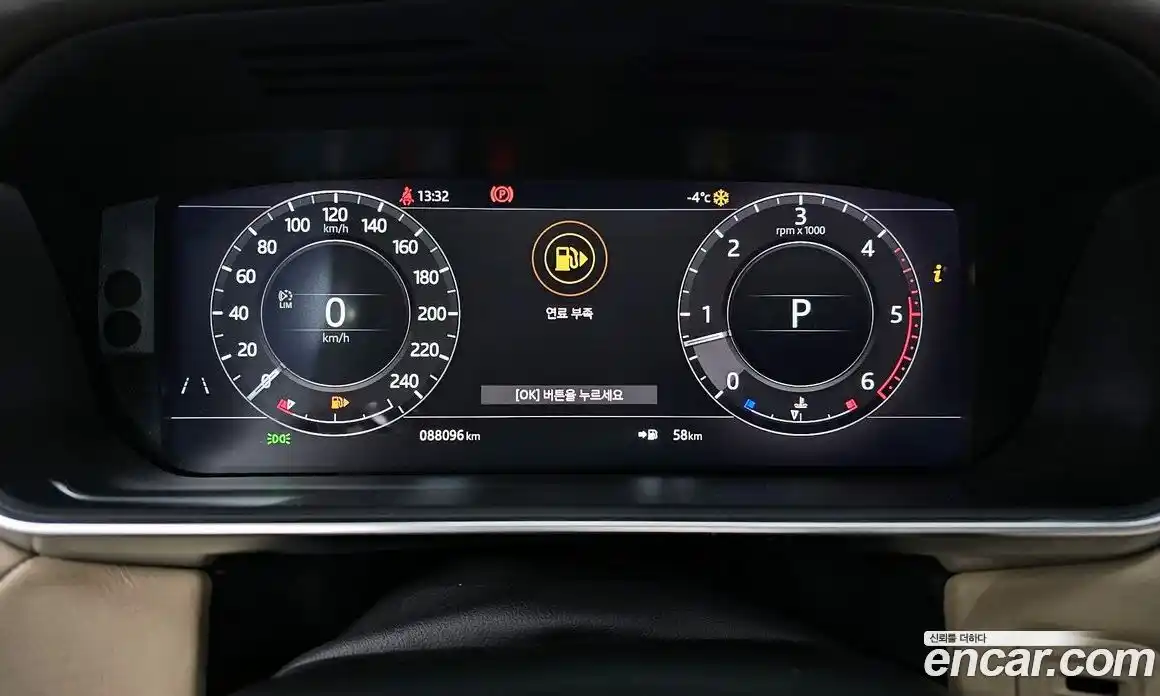 Land Rover Range-Rover Sport 2018 3.0 Автомат в Москве № 213546, фото 14