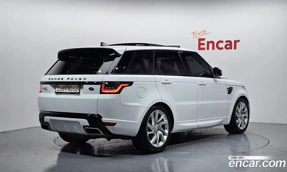 Land Rover Range-Rover Sport 2018 3.0 Автомат в Москве № 213546, фото 20