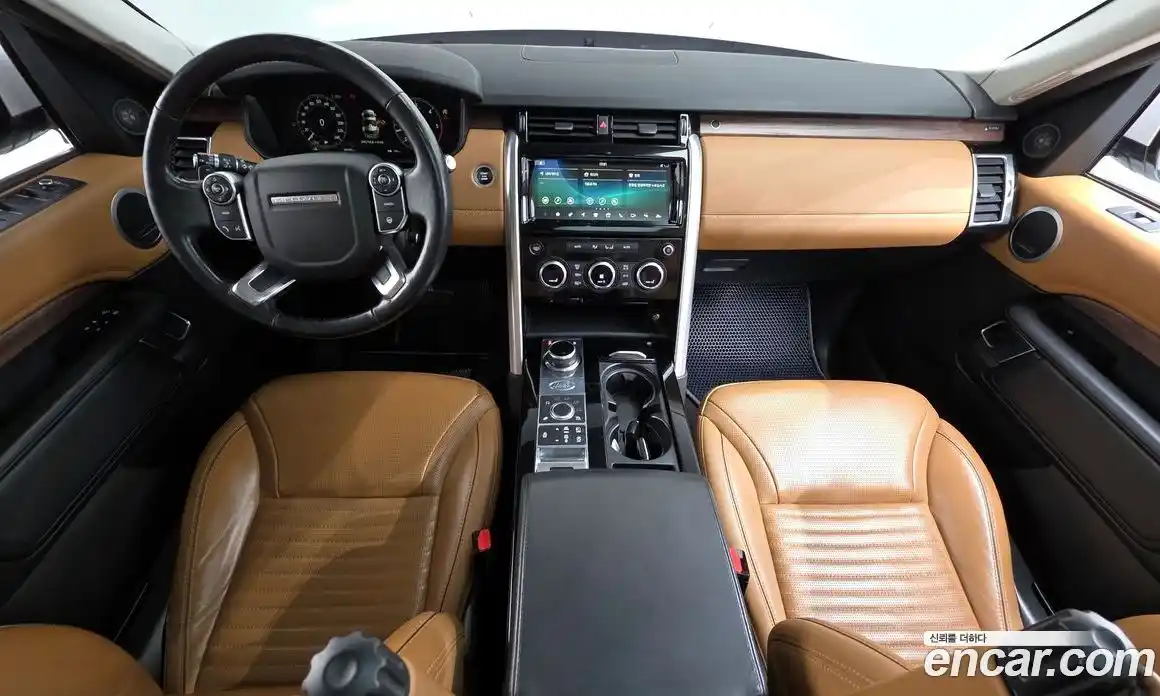 Land Rover Discovery 2018 3.0 Автомат в Москве № 213780, фото 11