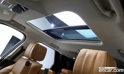 Land Rover Discovery 2018 3.0 Автомат в Москве № 213780, миниатюра 12