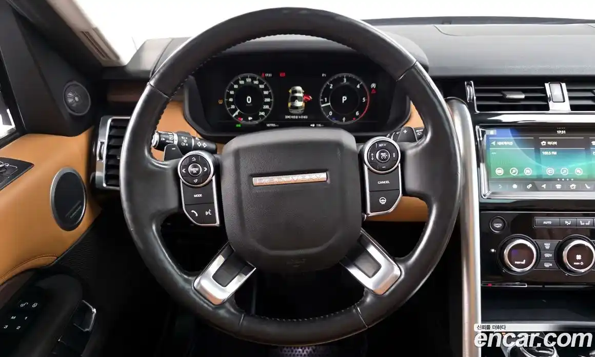 Land Rover Discovery 2018 3.0 Автомат в Москве № 213780, фото 15