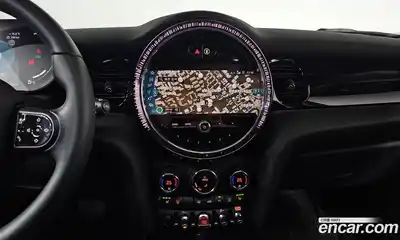 Mini Cooper 2022 1.5 Автомат в Москве № 214275, миниатюра 5