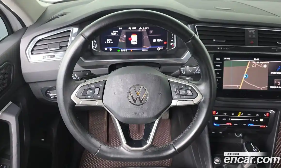 Volkswagen Tiguan 2023 2.0 Автомат в Москве № 214890, фото 14