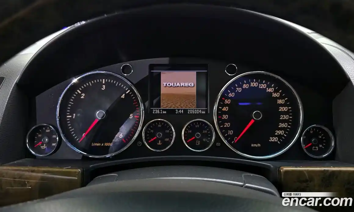 Volkswagen Touareg 2007 4.9 Автомат в Москве № 215333, фото 3