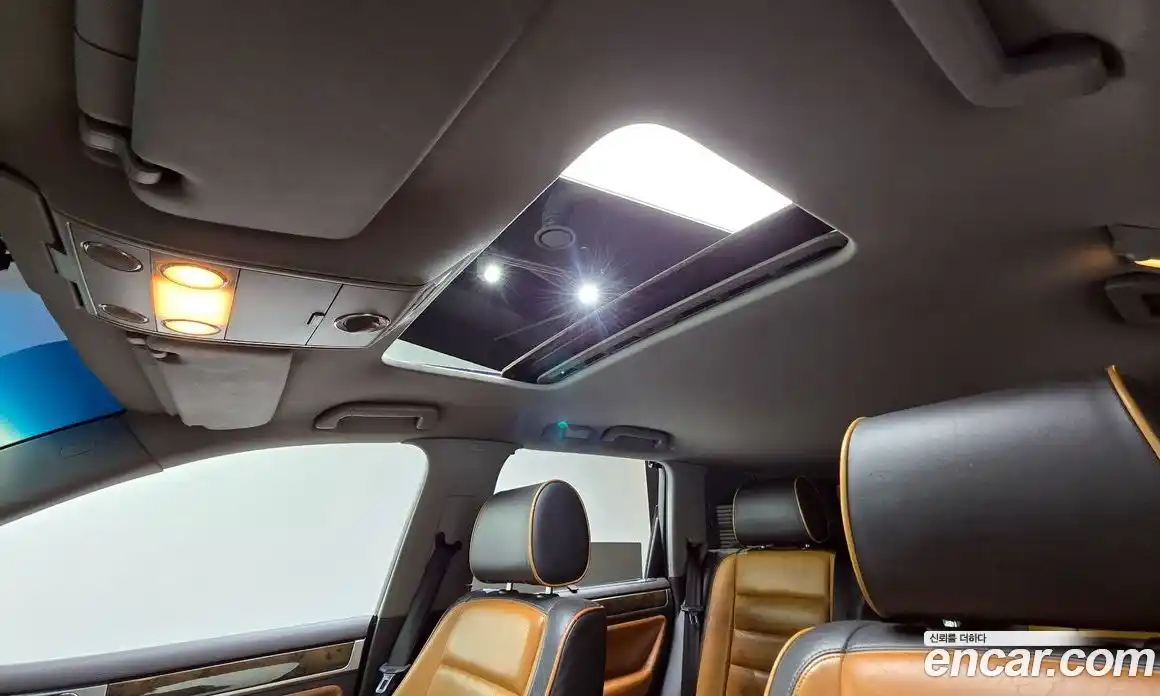 Volkswagen Touareg 2007 4.9 Автомат в Москве № 215333, фото 7