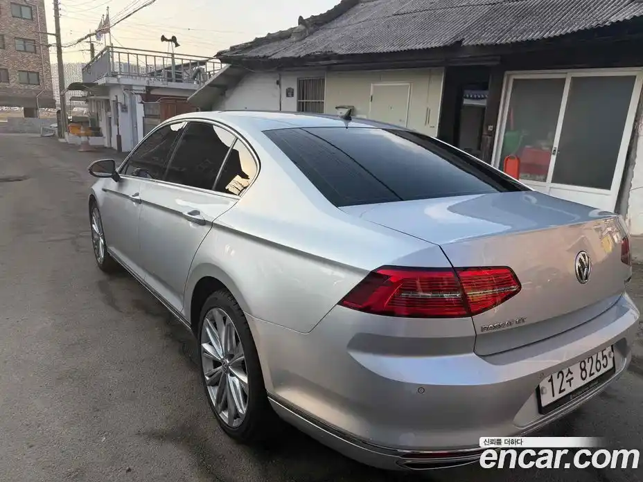 Volkswagen Passat 2018 2.0 Автомат в Москве № 215386, фото 6