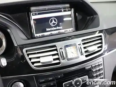 Mercedes-Benz E-Class 2014 2.1 Автомат в Москве № 218485, миниатюра 12