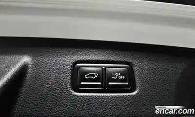 Kia Canival 2023 3.5 Автомат в Москве № 22156, миниатюра 8