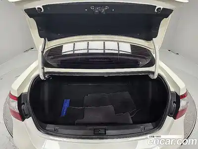 Renault SM3 2011 1.6 Автомат в Москве № 226396, миниатюра 4