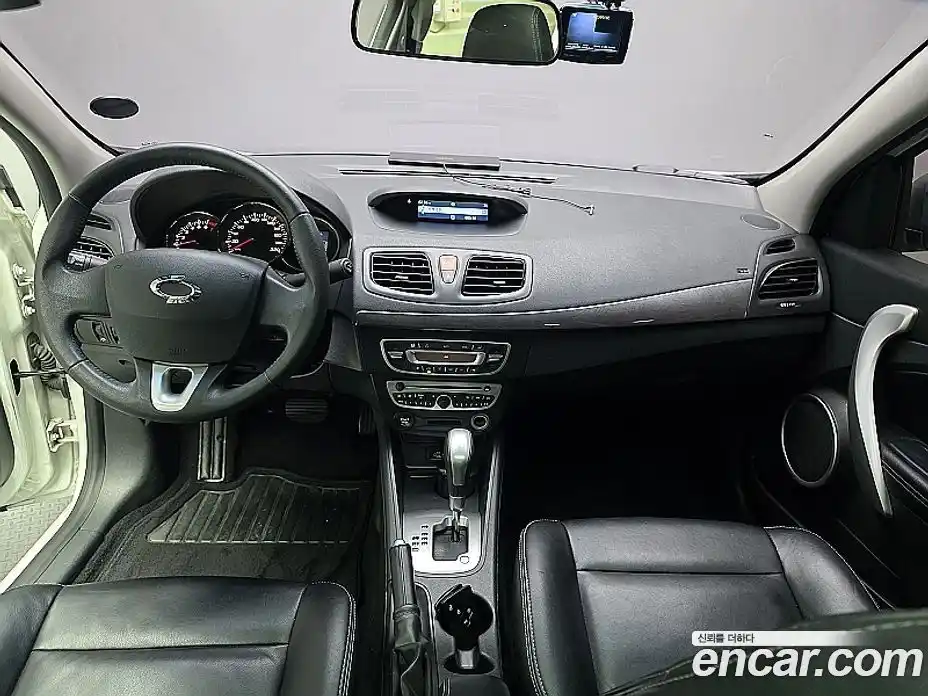 Renault SM3 2011 1.6 Автомат в Москве № 226396, фото 6