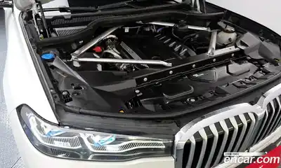 BMW X7, 2021